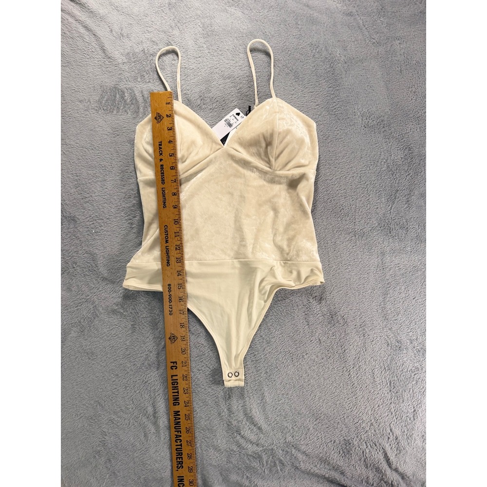 Express Body Contour Crushed Velvet V Neck Bodysuit Champagne Spaghetti Strap L - Picture 4 of 7